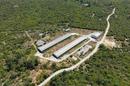 Complexo comercial num terreno de 27.187 m². - 2