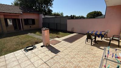 Osijek, Bosutsko bebyggelse, to-etagers hus til salg, 290 m²
