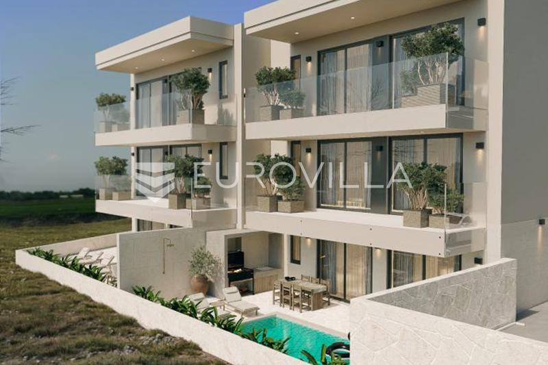 Bol on Brač - luxurious apartment on the first floor of a new building