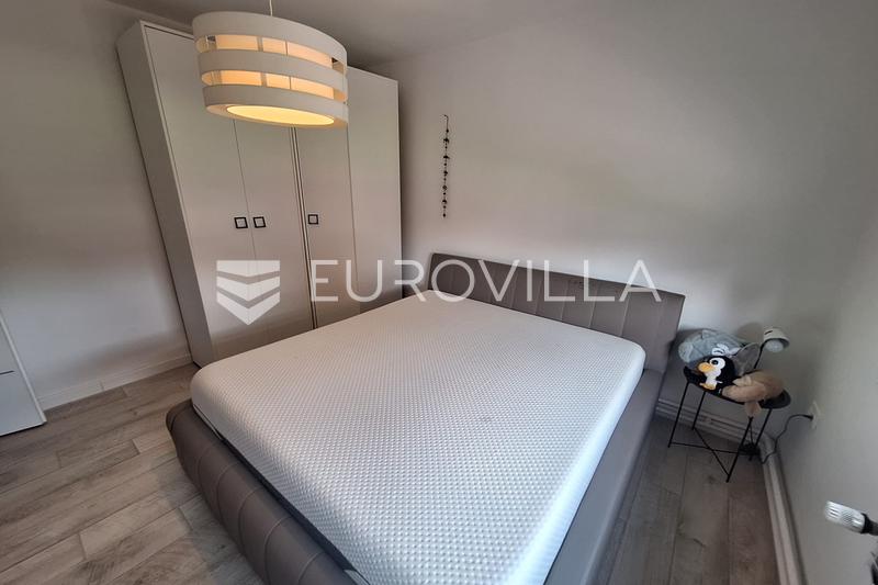 Karlovac, Draganić, kuća 190 m², novouređena - 8