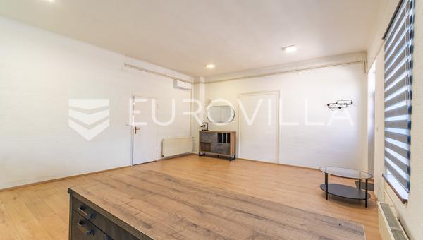 Varaždin, City Centre - Commercial Premises, 58.75 m²