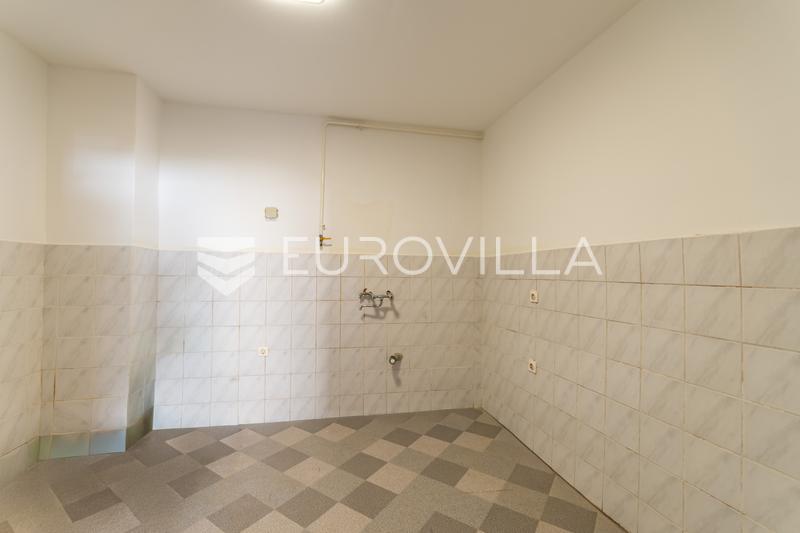 Varaždin, City Centre - Commercial Premises, 58.75 m² - 3