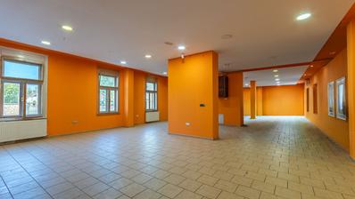 Varaždin Centar, Poslovni prostor 200 m² na prestižnoj gradskoj lokaciji, dugoročni zakup