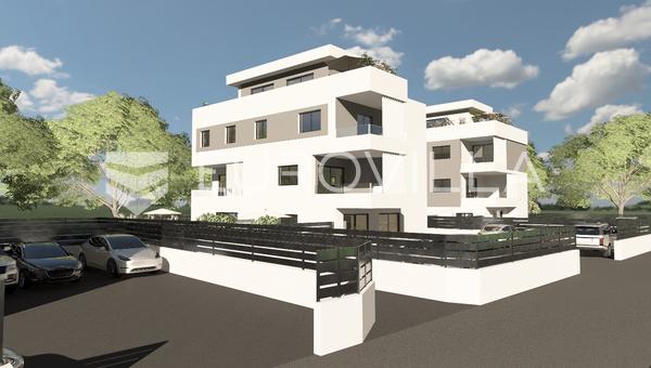Kaštel Stari, trosoban stan s pogledom na more na odličnoj lokaciji