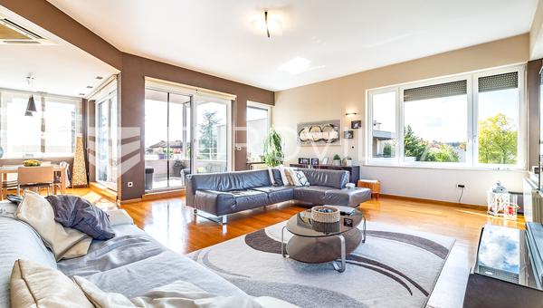 Zagreb, Kozjak, beautiful four-room apartment, 190 m²