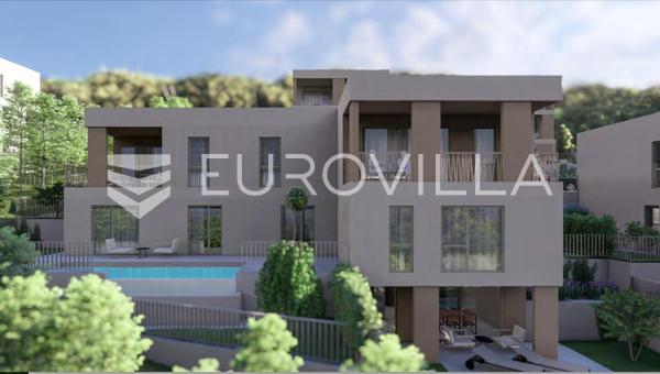 Kostrena, lüks yeni binada dört yatak odalı daire, toplam alan 220,25 m²