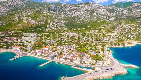 Karlobag, Velebit Doğa Parkı içinde yer alan imarlı arsa