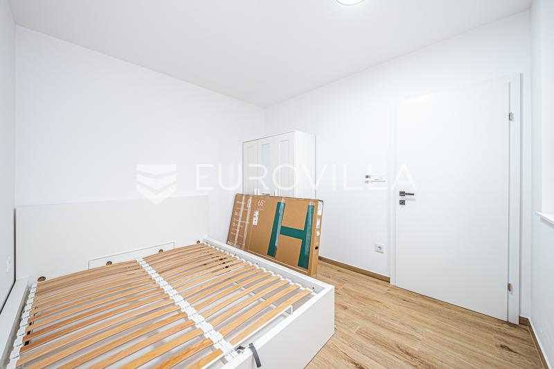 Zagreb - İlk Kiralama | Konut veya Ticari Alan iki park yeri ile premium bir mahallede - 8
