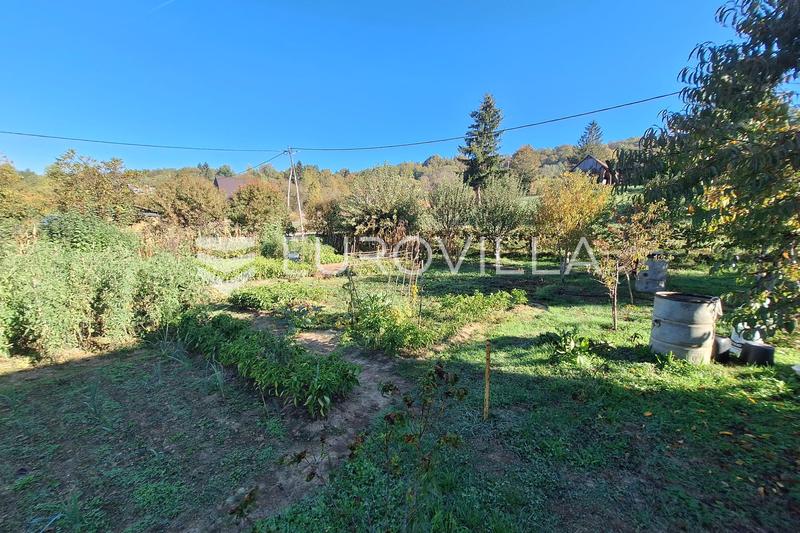 Karlovac, Tušilović, kuća 230 m², mirna lokacija - 6