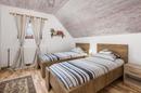 Gorski kotar, Stari Laz, uređena goranska kuća s 7.021 m² - 7