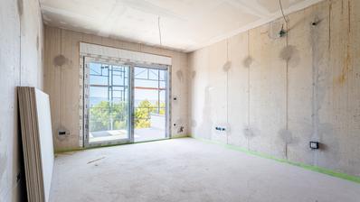 Omis, dvojizbový apartmán na treťom poschodí s nádherným výhľadom na more