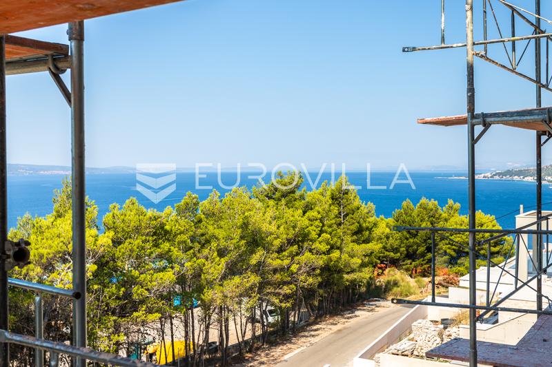Omis, appartamento bilocale al terzo piano con splendida vista mare - 14