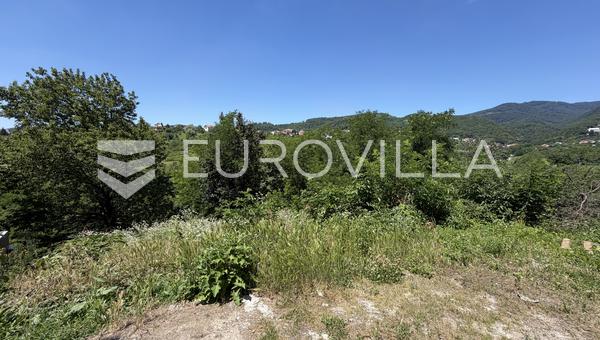 Šestine / Mikulići - 1,530 m² building land surrounded by greenery