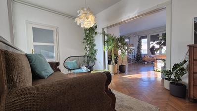 Zagreb, Kvaternikplassen, tre-roms leilighet 124 m²