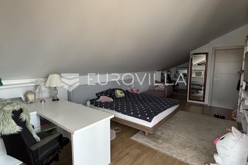 Medulin, Pješčana Uvala, ekskluzivan penthouse prvi red do mora - 37