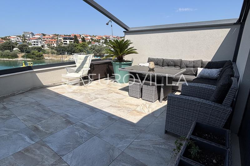 Medulin, Pješčana Uvala, ekskluzivan penthouse prvi red do mora - 9