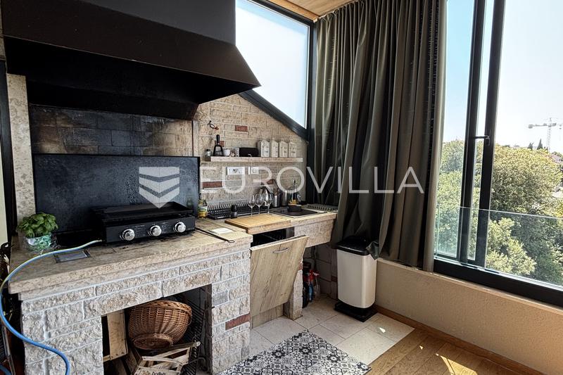 Medulin, Pješčana Uvala, ekskluzivan penthouse prvi red do mora - 13