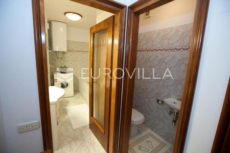 Crikvenica, winter rental, three-room apartment, 69 m², seafront, balcony with sea view - 7