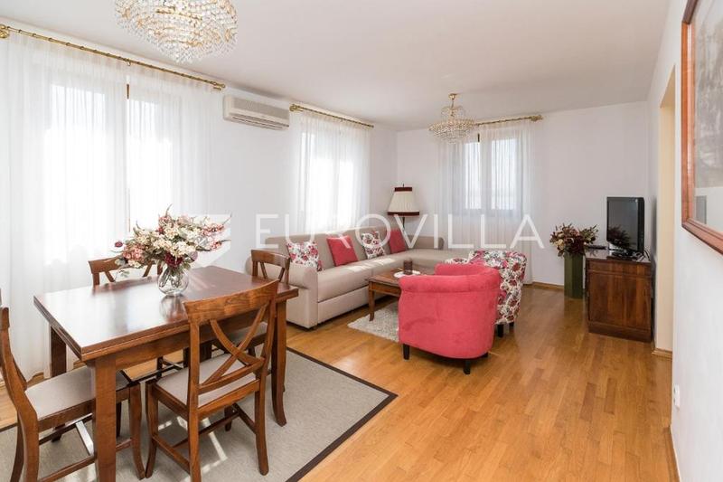 Crikvenica, winter rental, three-room apartment, 69 m², seafront, balcony with sea view - 13