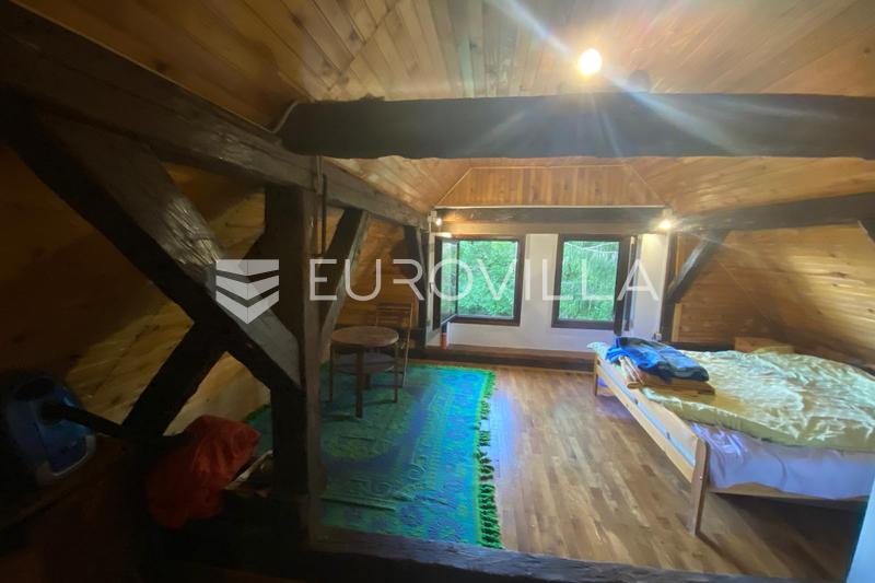 Zagreb, Gračani, lijepa kuća u parku prirode, 100 m² - 8