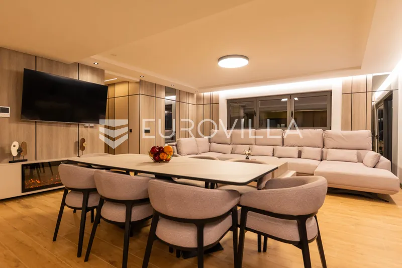 Zadar, Borik, Ekskluzivna novogradnja s privatnim krovnim bazenom 38