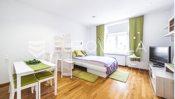 Zagreb, Tkalčićeva, dvosoban stan 37 m²