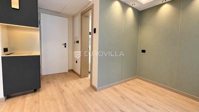 Crikvenica, EXKLUSIVT NYBYGGE, tvårumslägenhet om 29 m² A27, nära havet, wellness
