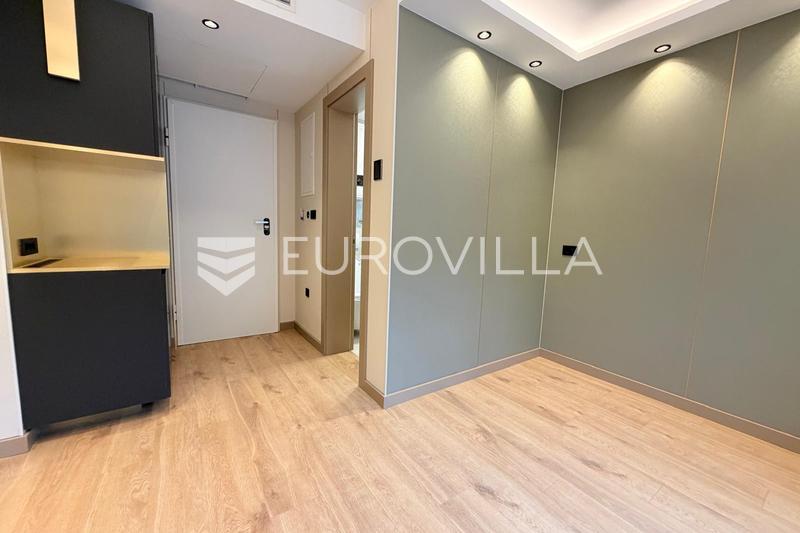 Crikvenica, EXCLUSIVE NEW DEVELOPMENT, one-bedroom apartment 29 m² A27, close to the sea, wellness