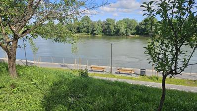 Osijek, Donji grad, zemljišče za hišo 287 m² ob promenadi reke Drave