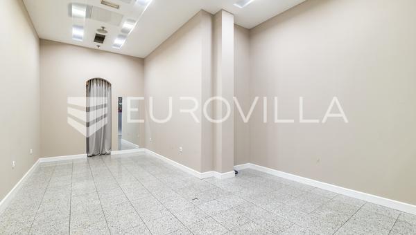 Zagreb, Donji grad, Importanne Galleria centar, poslovni prostor površine 23,90 m².
