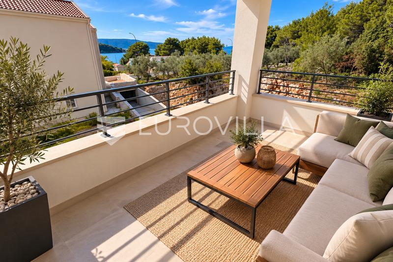 Cres, Melin, Tweekamerappartement 120 m² met twee loggia's en zeezicht, 100 m van het strand - 1