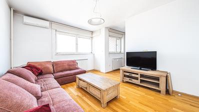Zagreb, Trešnjevka, Selska - charming one-bedroom apartment with panoramic view, 45 m²