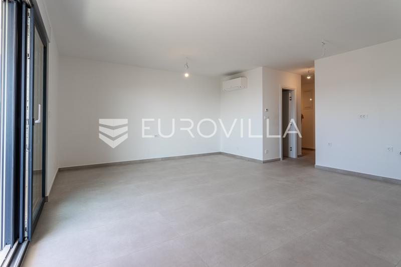 Ciovo, Okrug Gornji - apartamento de dois quartos com duas varandas e garagem - 14