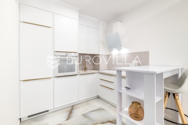 Zagreb, Špansko, PRVI NAJAM, luksuzan dvosoban stan NKP 51 m2