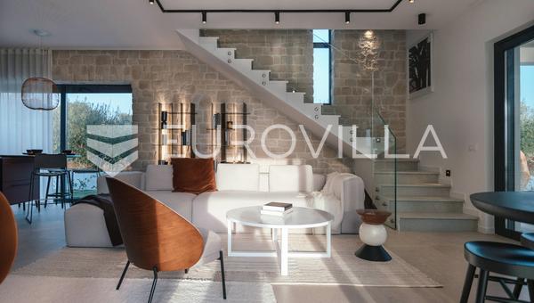 Istrien, Poreč - Gedici, smuk moderne stenvilla 165 m² med swimmingpool - til leje