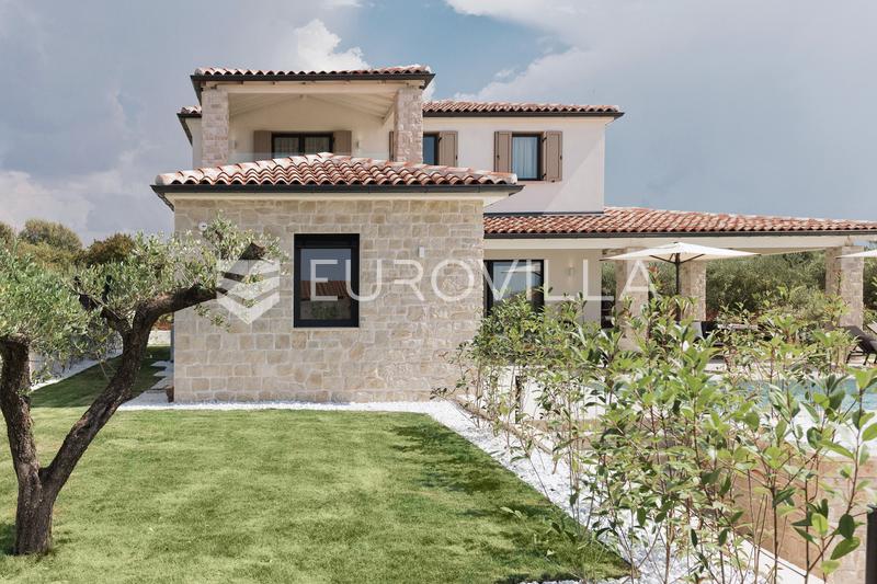 Istra, Poreč, Gedići prekrasna moderna kamena vila 165 m² s bazenom, najam - 39