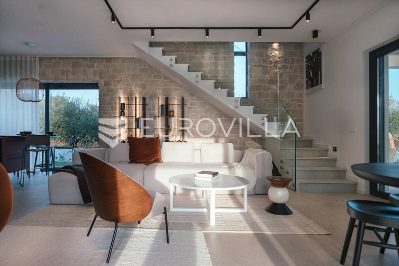 Istra, Poreč, Gedići prekrasna moderna kamena vila 165 m² s bazenom, najam - 1