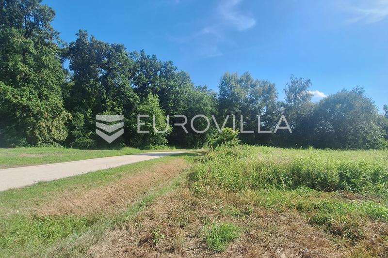 Donji stupnik, zemljšte 4.319 m² - 6