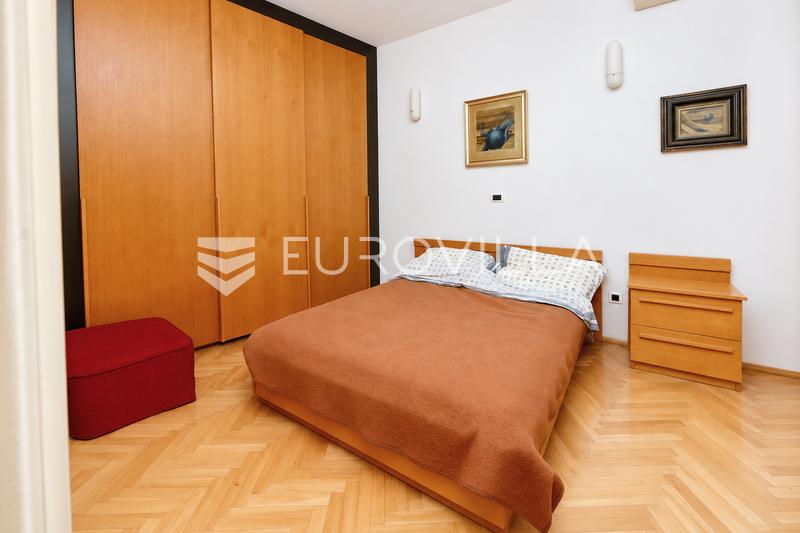 Rijeka, Pećine, prekrasan četverosoban gospodski stan 151 m², pogled na more - 16