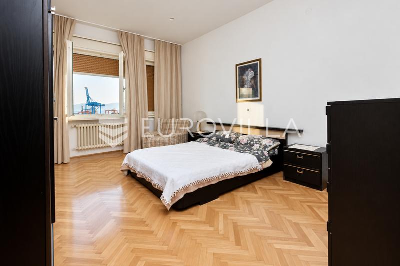 Rijeka, Pećine, prekrasan četverosoban gospodski stan 151 m², pogled na more - 15