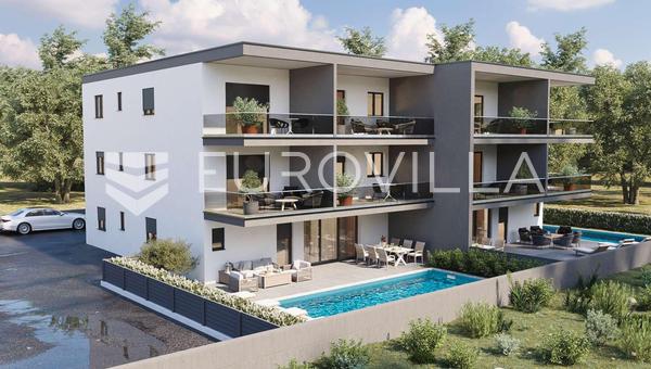 İstirya, Novigrad, üç yatak odalı ve özel havuzlu daire denize yakın, S1