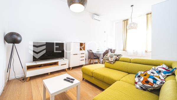 Zagreb, Donji Grad, moderne treværelses lejlighed 90 m²