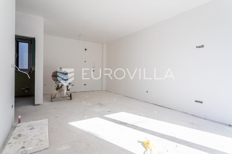 Trogir, mükemmel konumda bahçeli iki yatak odalı daire - 2