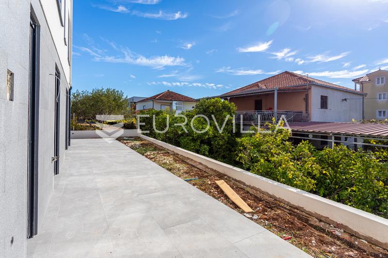 Trogir, mükemmel konumda bahçeli iki yatak odalı daire - 9