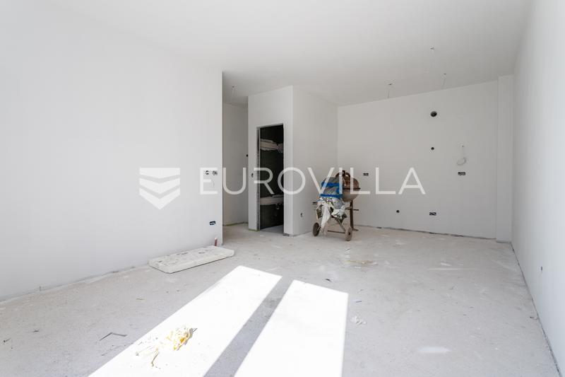 Trogir, mükemmel konumda bahçeli iki yatak odalı daire - 1