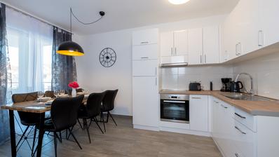 Istria, Peroj, two-bedroom ground-floor apartment, swimming pool, parking
