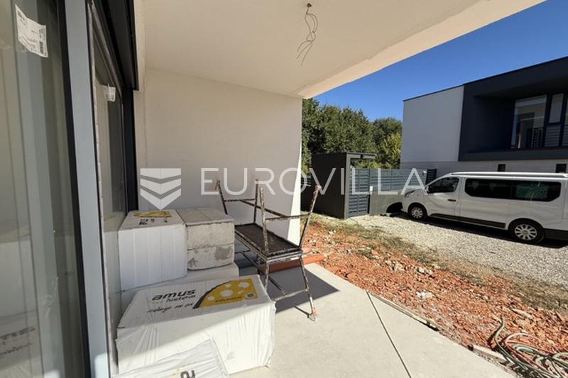 Istria, Ližnjan, elegantný dvojdom, A, so záhradou 111 m² - 34