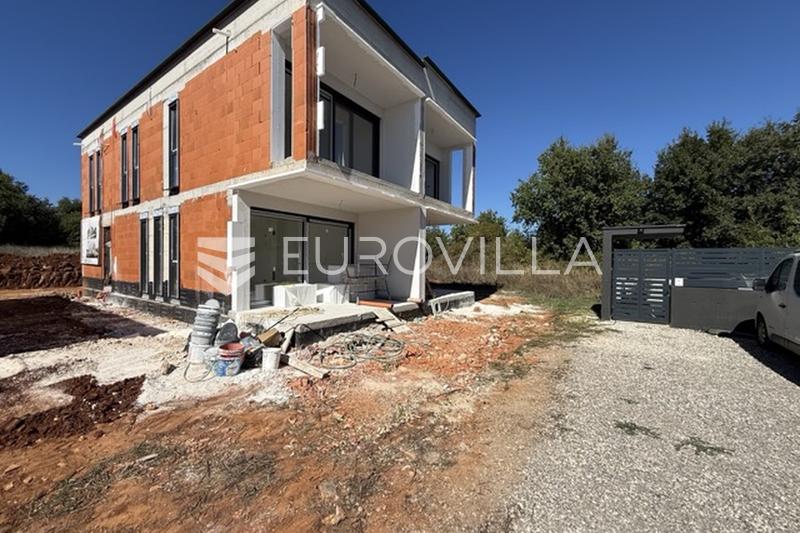 Istria, Ližnjan, elegantný dvojdom, A, so záhradou 111 m² - 29