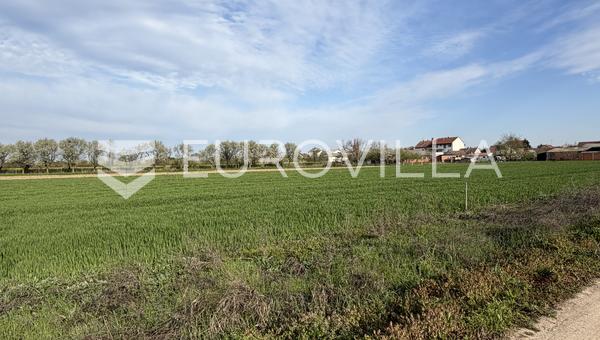 Dakovo, arsa 336 m²