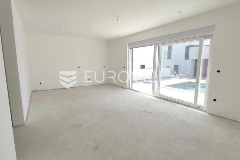 Privlaka, Škrapavac, 109.50 m² Apartment with Swimming Pool, 200 m from the Sea - 4
